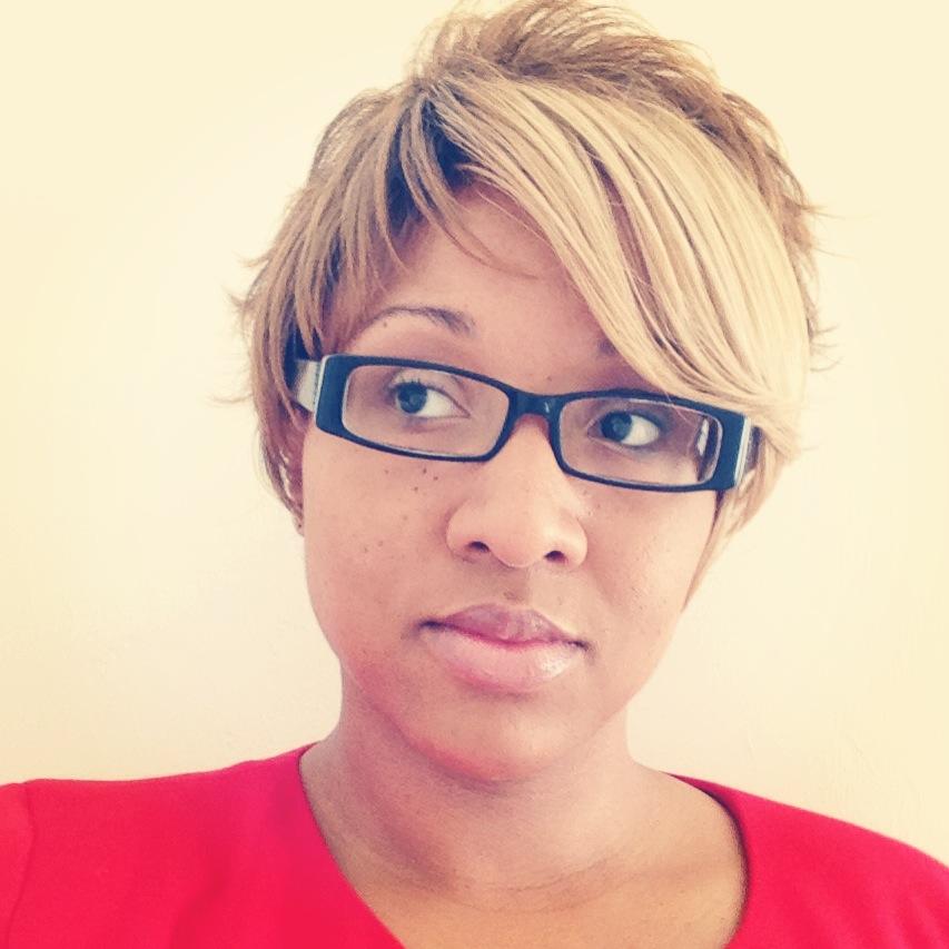 NoNa Jones is on StageIt